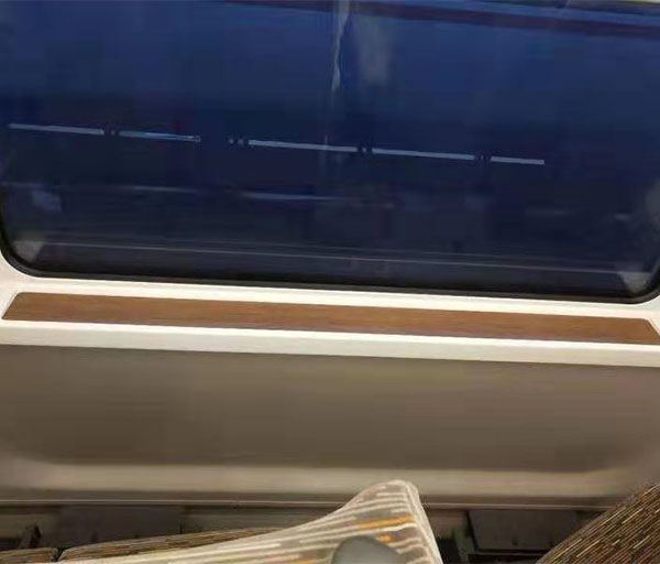 高鐵窗下墻板